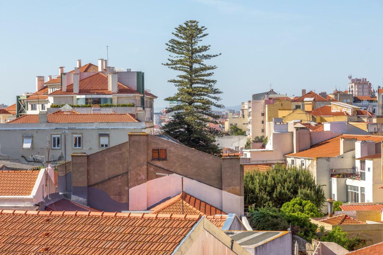 Renovated Sunny Apartment With Amazing Sunset Balcony , By Timecooler Lisboa Exteriör bild