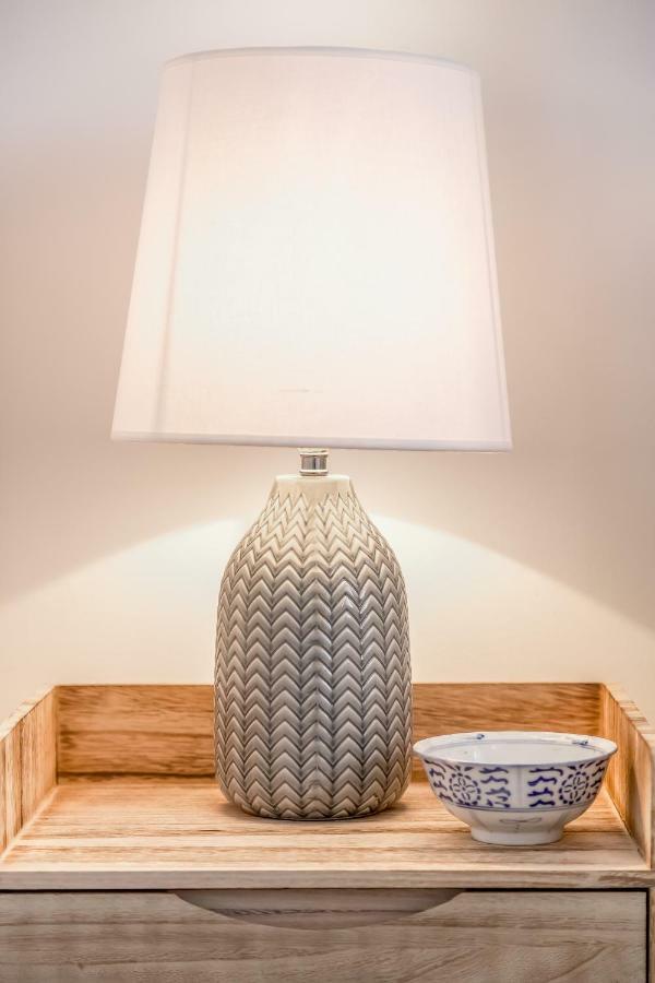 Renovated Sunny Apartment With Amazing Sunset Balcony , By Timecooler Lisboa Exteriör bild